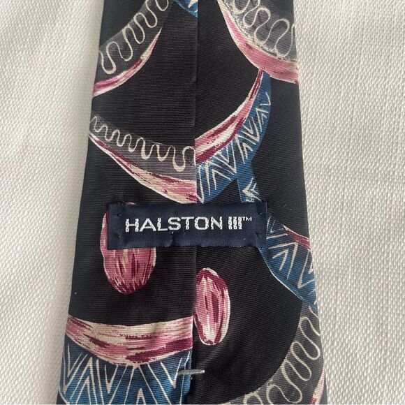 Vintage Halston III Italian Silk Necktie Tie Black Blue Purple Gray - Picture 5 of 6